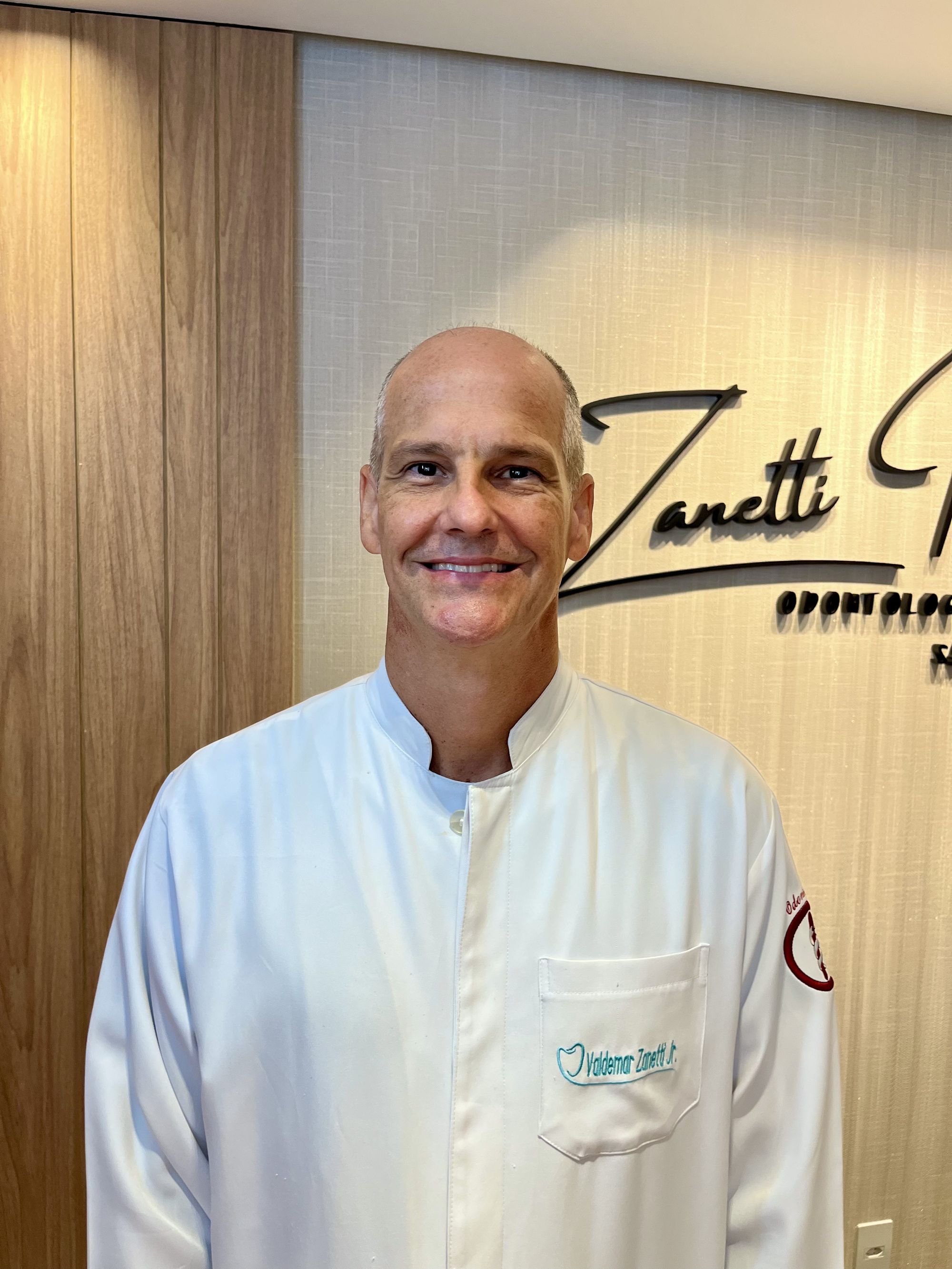 Dr. Valdemar Zanetti Jr.
